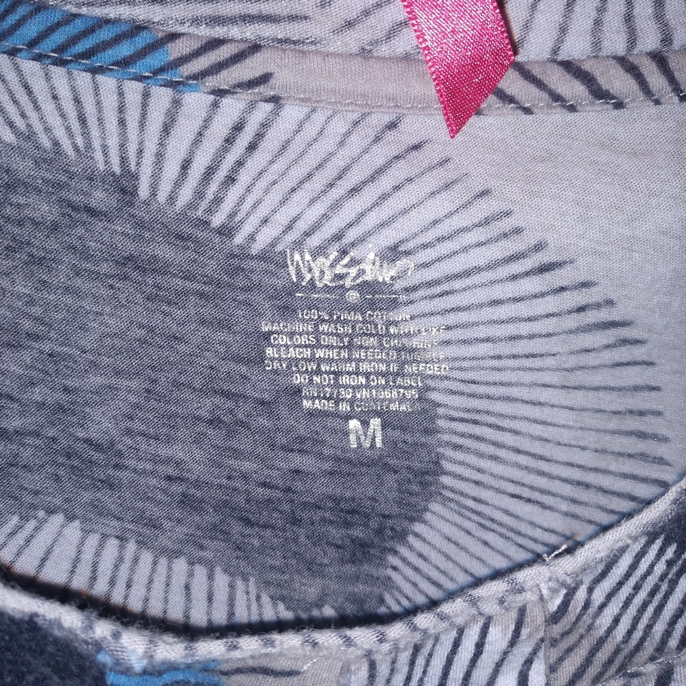 Mossimo top - Picture 3 of 3